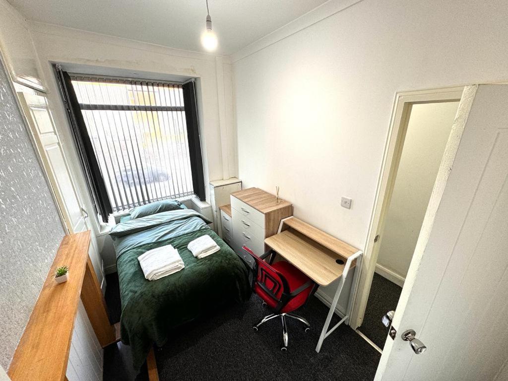 Three Rose Manor At Warwick Road Near Birmingham Airport Hotel Luaran gambar